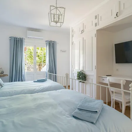The Hamptons Collection - Lanzarote Villa Puerto Calero