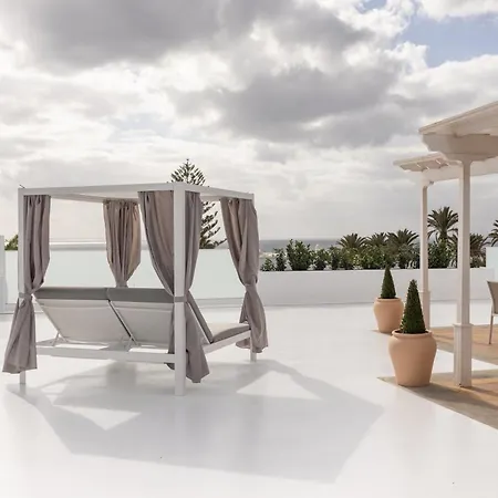 The Hamptons Collection - Lanzarote Villa Puerto Calero